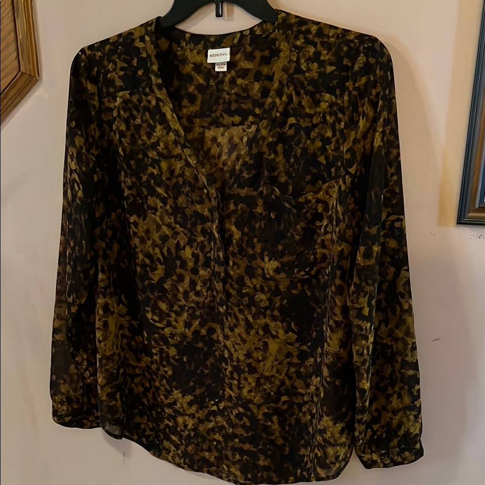 Merona Black and Brown Long Sleeve Blouse with V neck